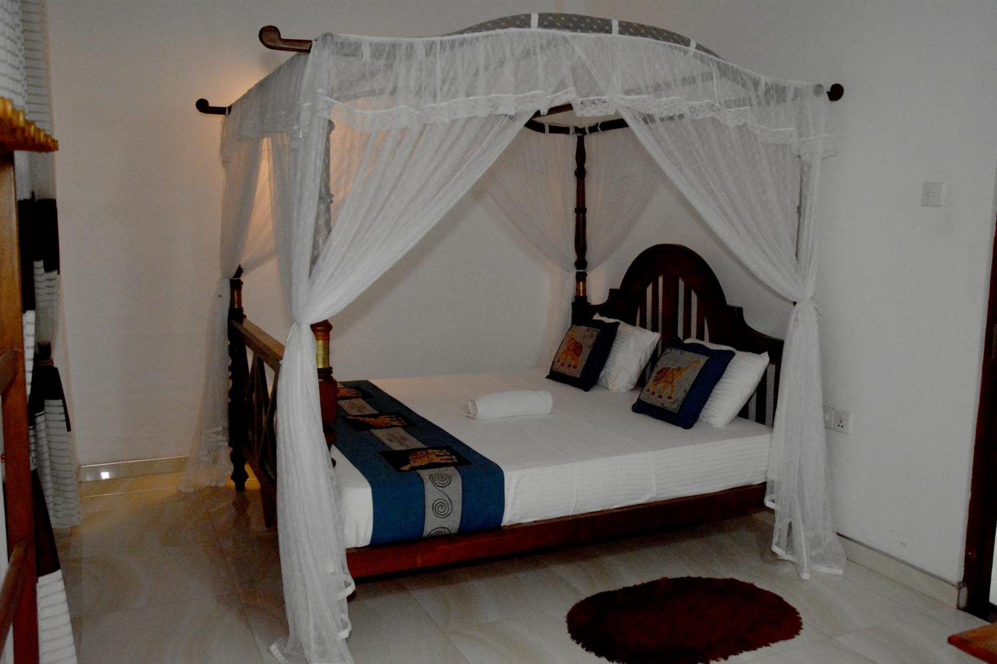 Sumimal Resort Polhena Matara Luaran gambar
