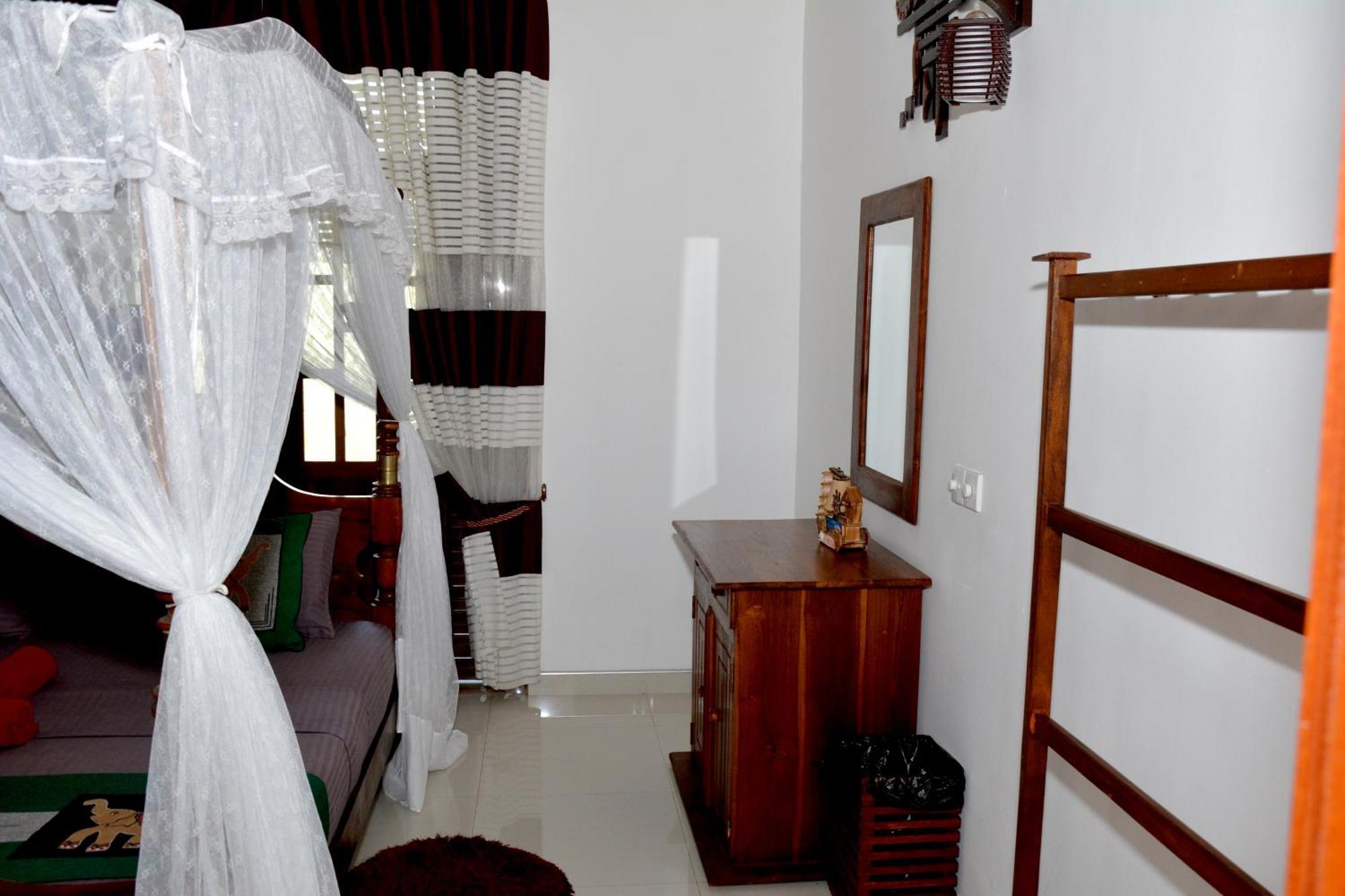 Sumimal Resort Polhena Matara Luaran gambar