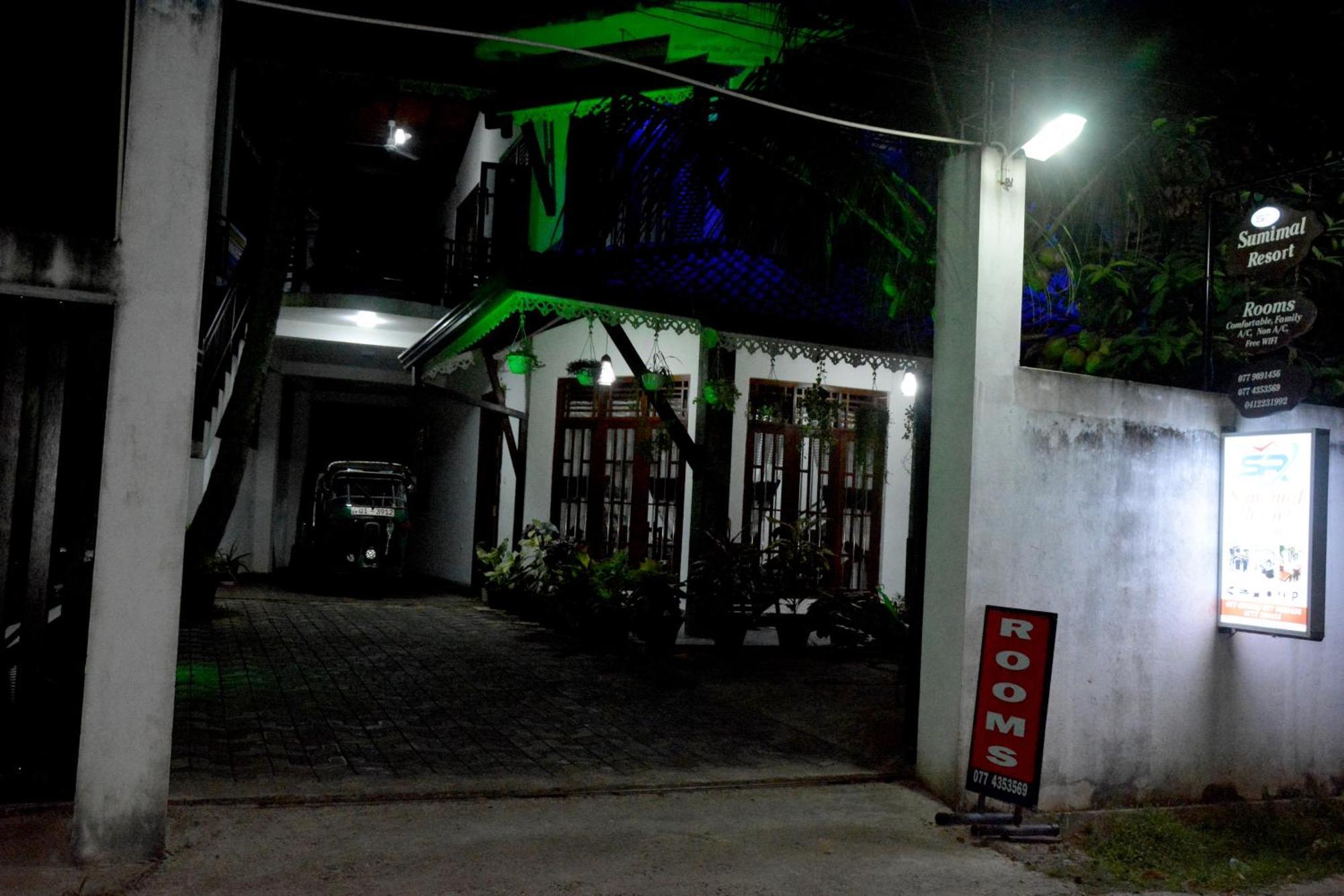 Sumimal Resort Polhena Matara Luaran gambar