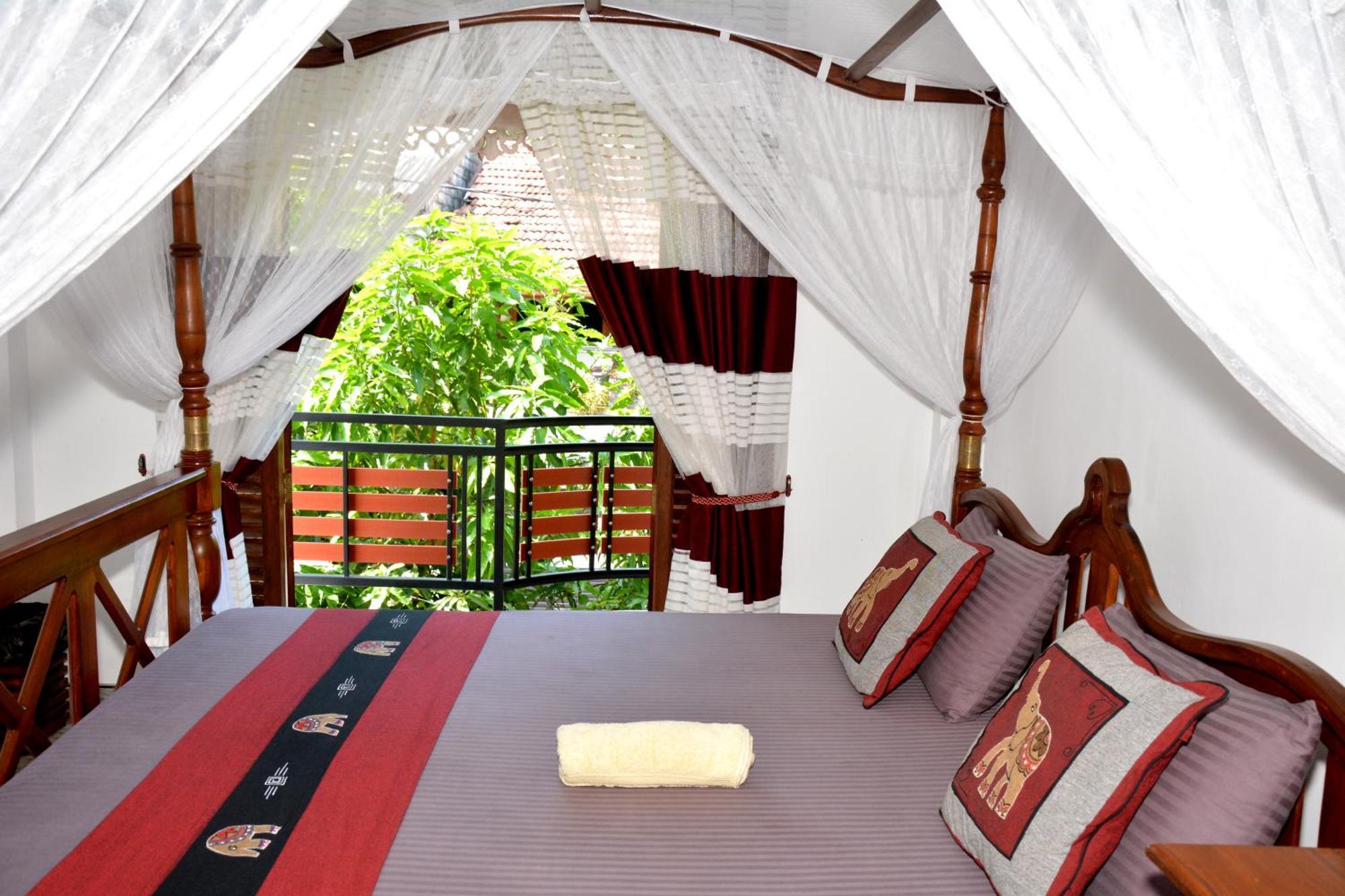 Sumimal Resort Polhena Matara Luaran gambar